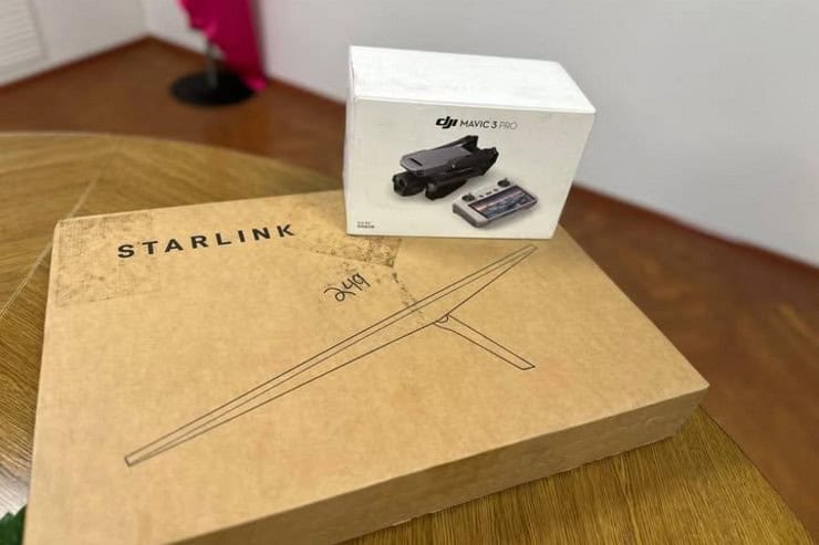 Смілянська громада передала військовим квадрокоптер і Starlink