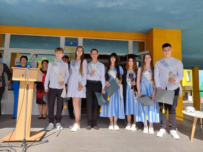 Останній дзвоник в Смілі: цьогоріч в школах 433 випускники 11 класів та 655 дев’ятикласників
