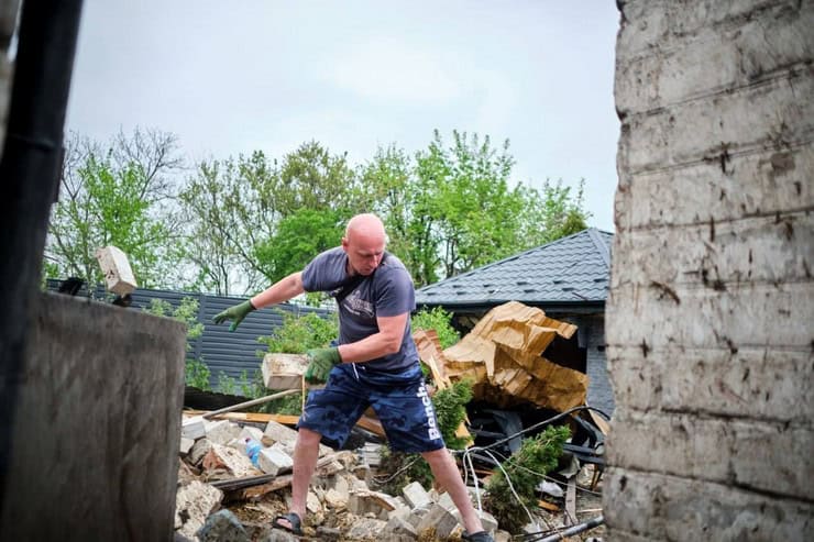 Наслідки обстрілу Сміли сьогодні: є поранені і руйнування